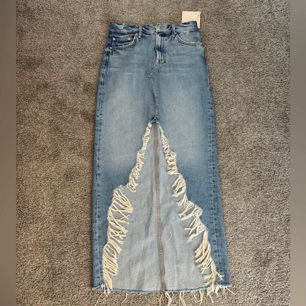 NWT MOTHER The Ditcher Maxi Super Fray in Ain’t My First Rodeo - Size 25 - Picture 3 of 5
